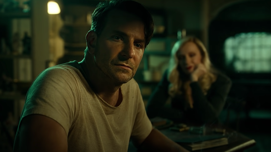 Set your eyes upon the film noir edge of ‘Nightmare Alley’