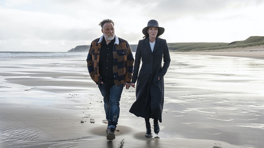 ‘Nobody Has To Know’ – Review